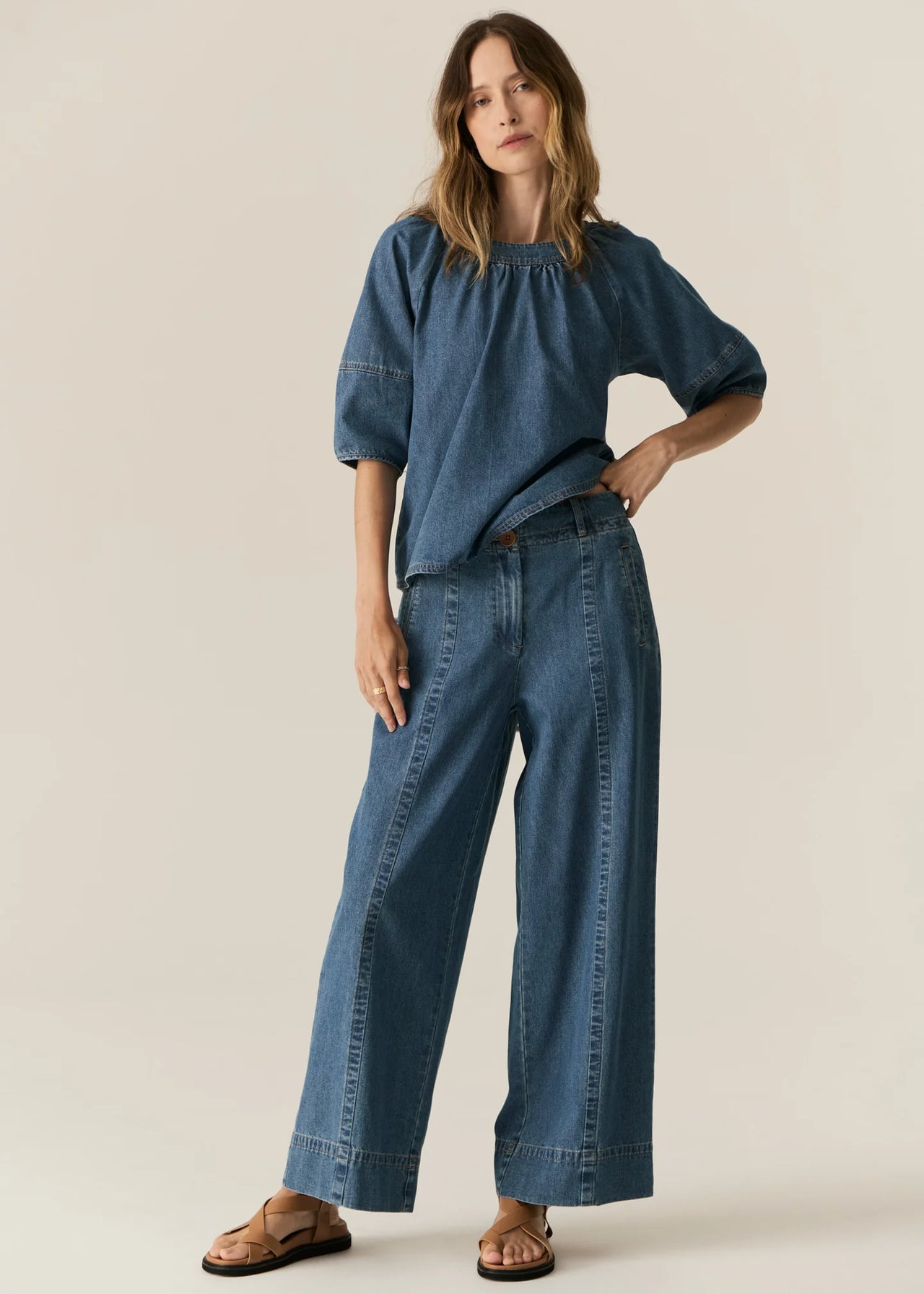 POL Clothing Carsen Full Length Pant | Light Wash
