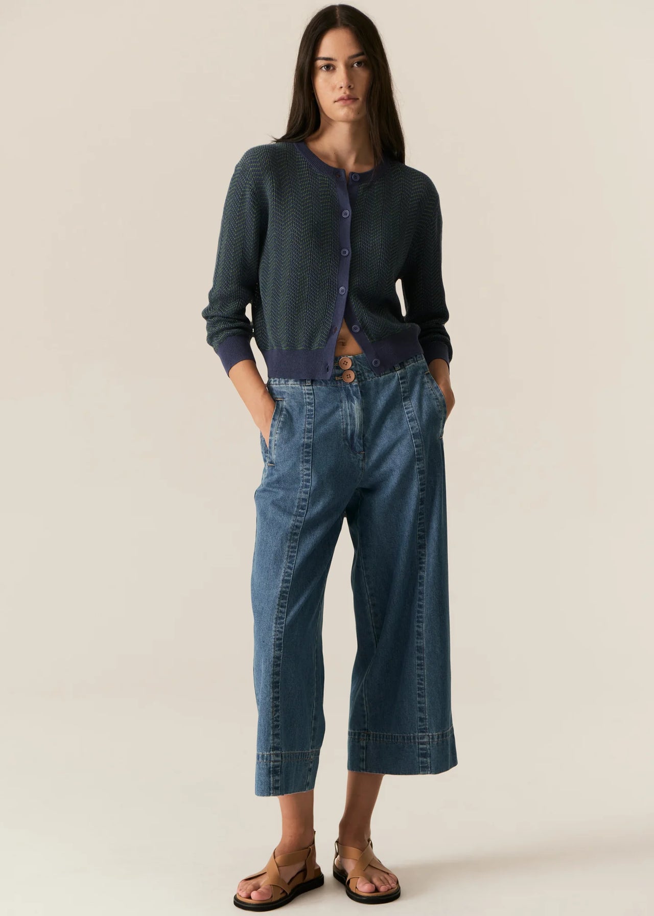 POL Clothing Carsen Crop Pant | Light Wash