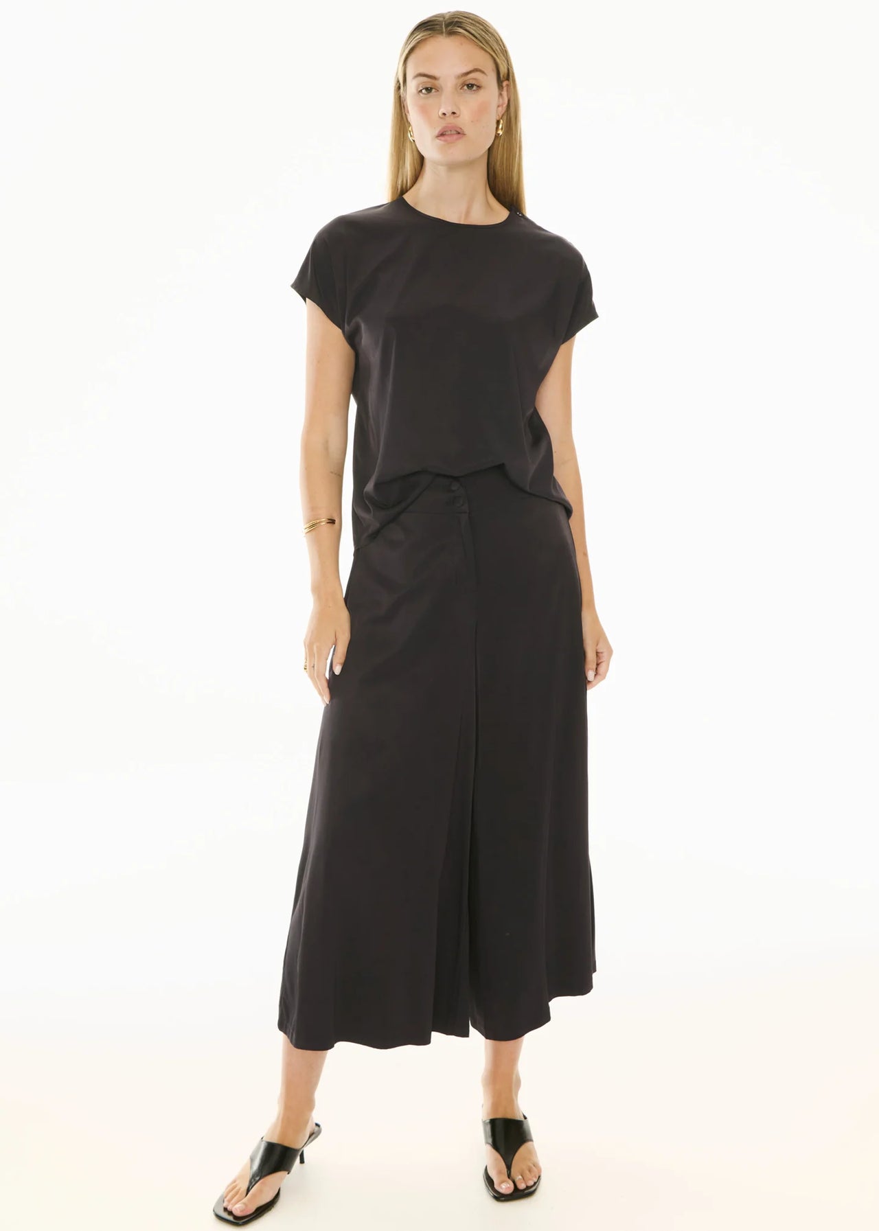 POL Clothing Rune Tee | Ink