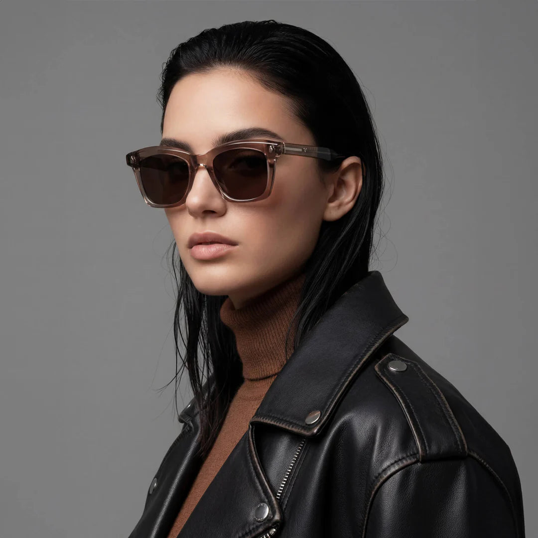 Valley Eyewear | Hutch | Transparent Mocha w. Gold Metal / Brown Lens